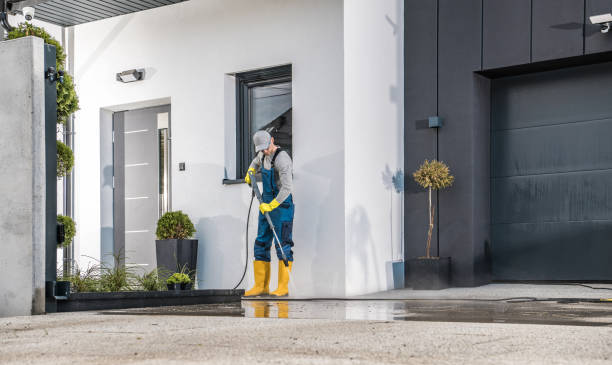 Best Pool Deck Cleaning  in Greentown, IN